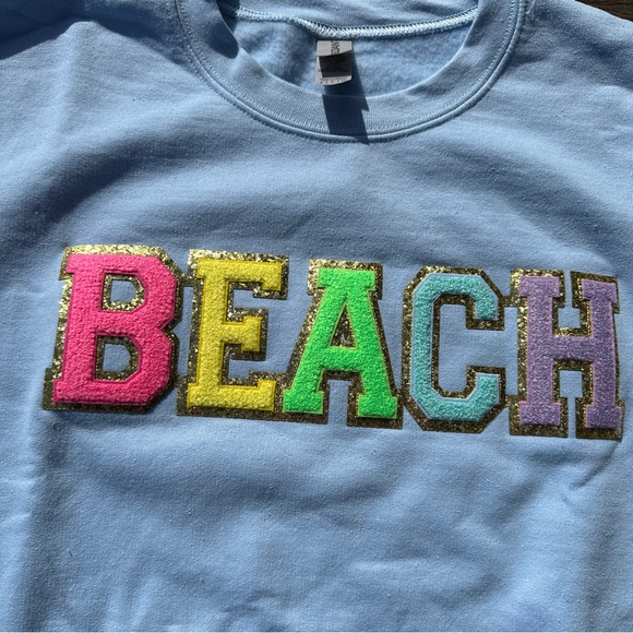 NEW Beach Crewneck Sweatshirt Sweater Size S - Picture 4 of 8